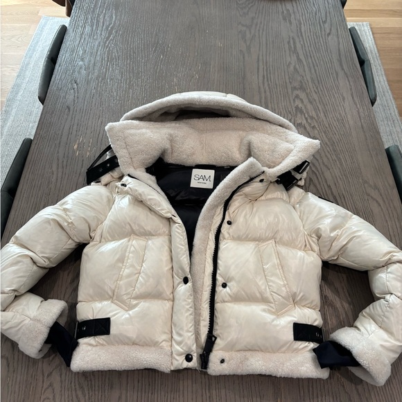 SAM. Women’s Puffer Jacket - Cream - Picture 1 of 12